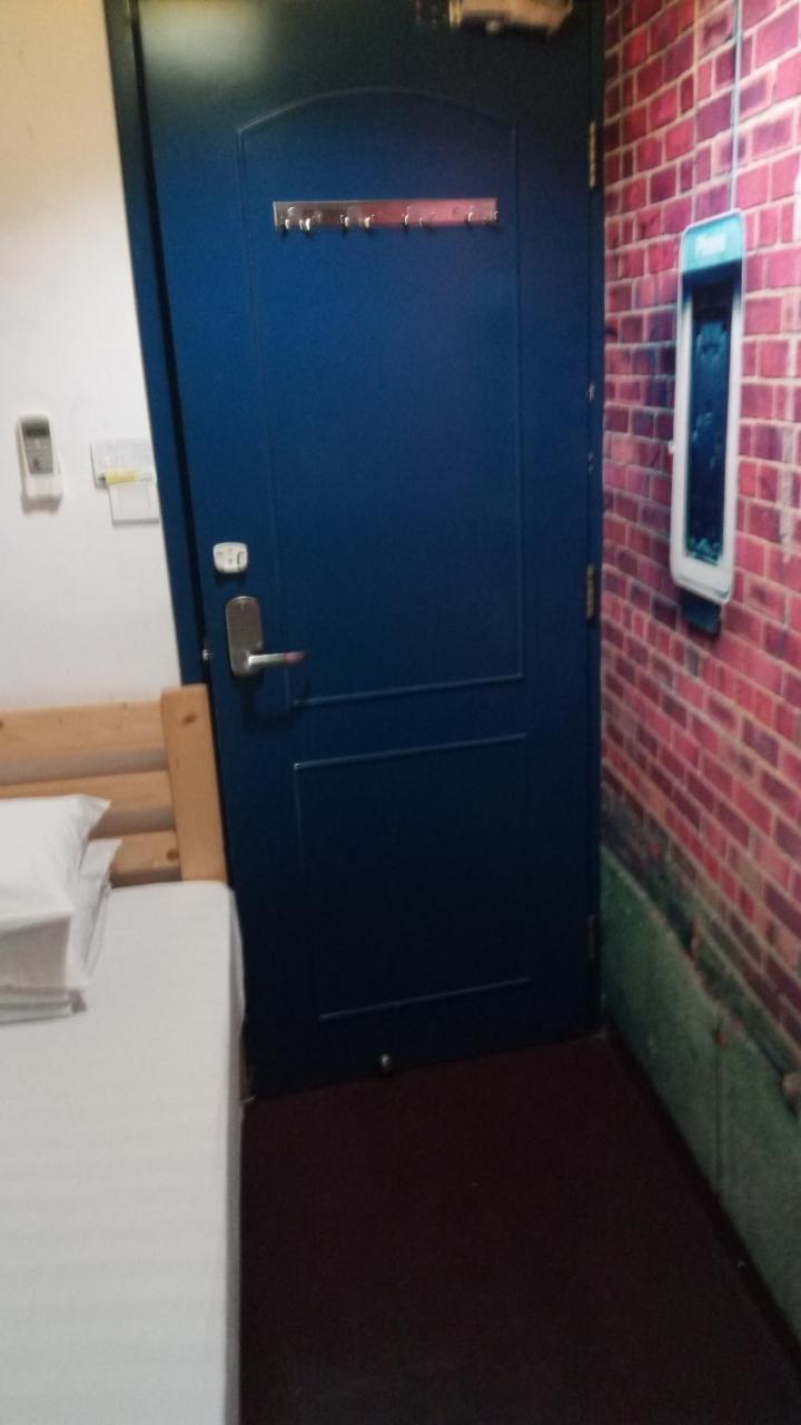 Oi Suen Guesthouse Hong Kong Luaran gambar